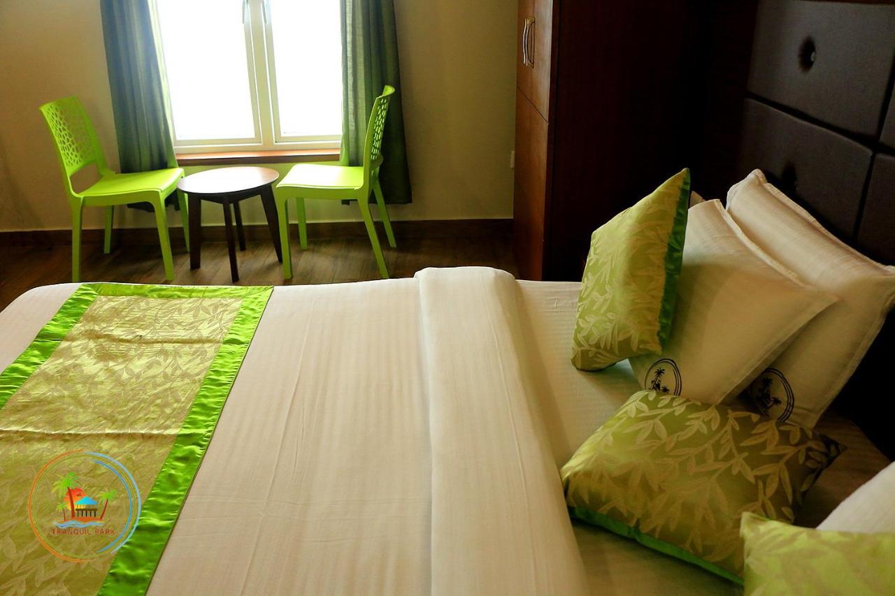 Tranquil Park Hotell Pondicherry Exteriör bild
